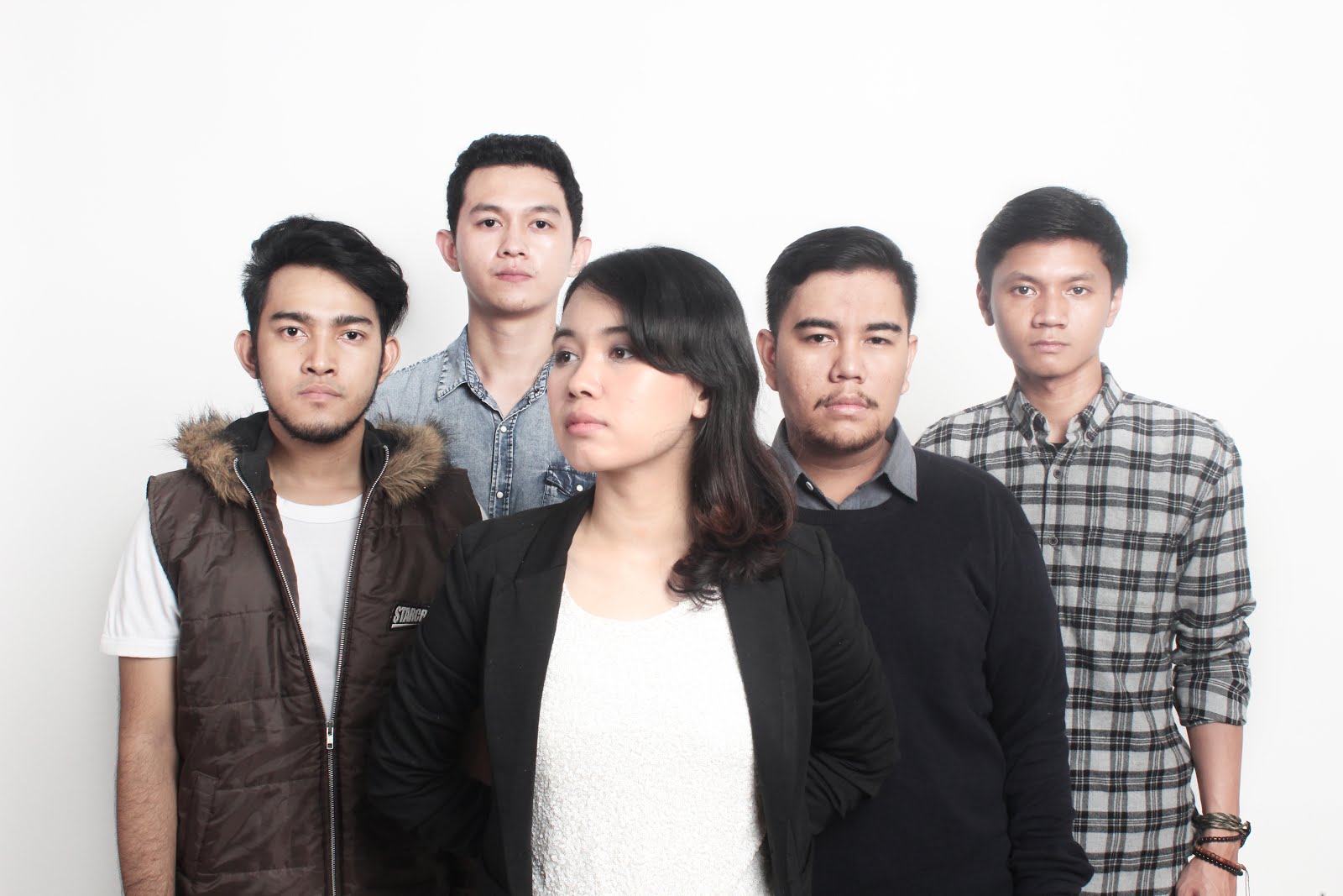 www.indiegigsmedia.com - profil band ADELINE